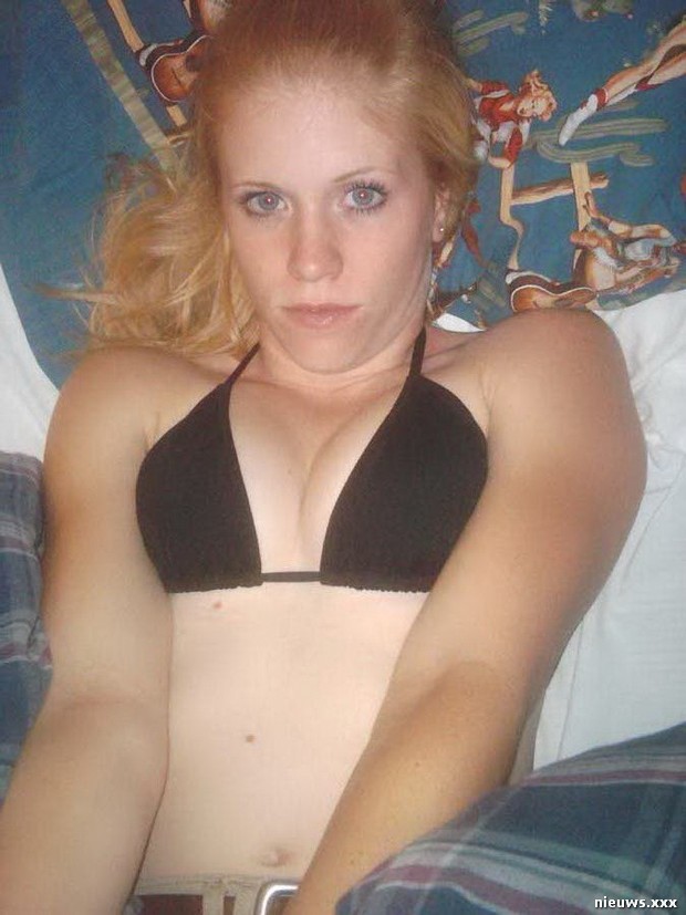 blonde-sle47