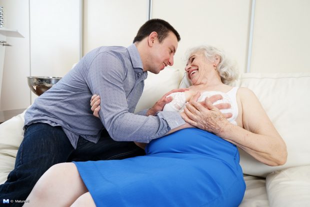 oma sex
